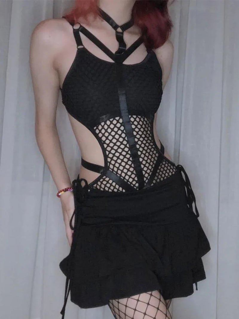 Body // Stringy Nets // - Naschkater
